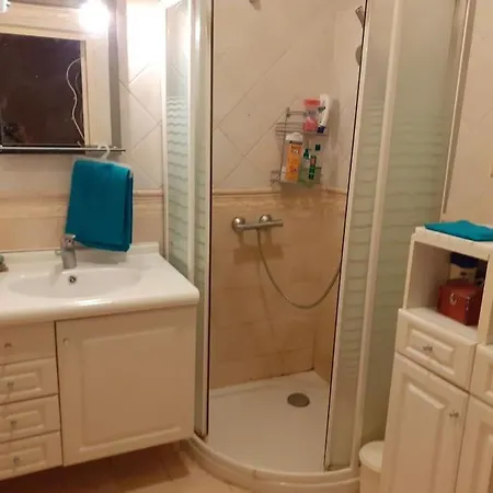 Fabron 90 M2 Avec Garage * 尼斯