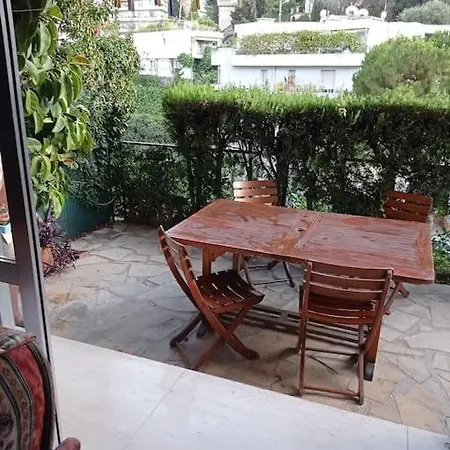 Fabron 90 M2 Avec Garage شقة *